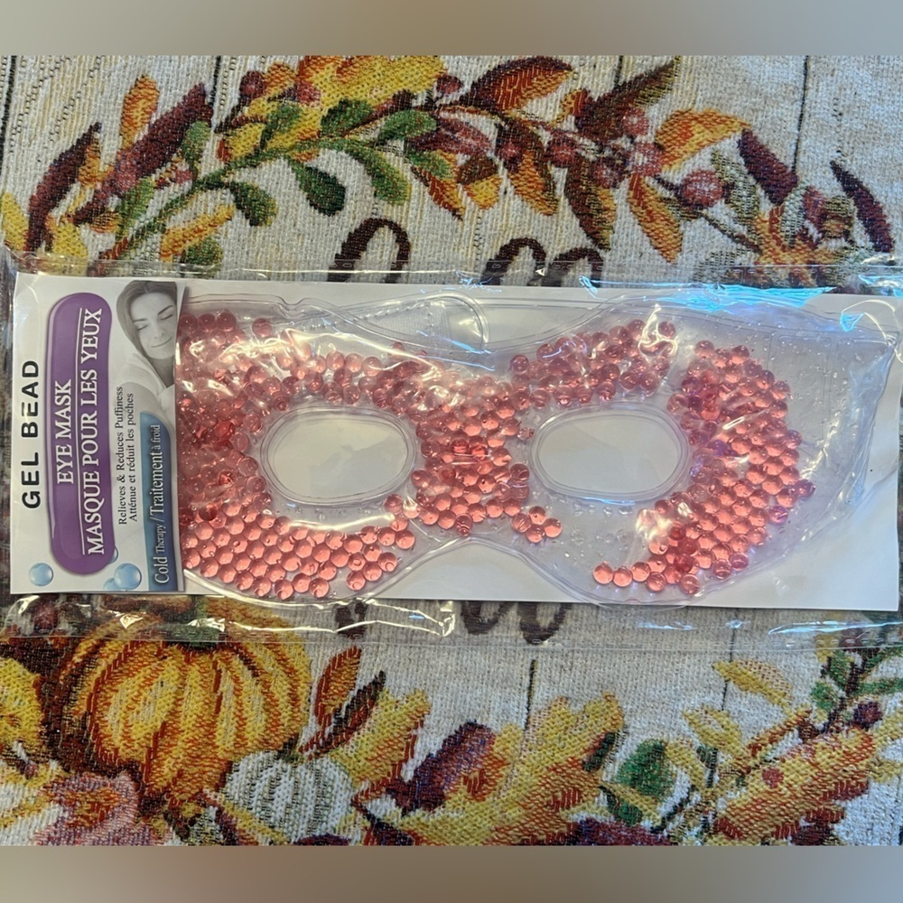 Gel bead eye mask